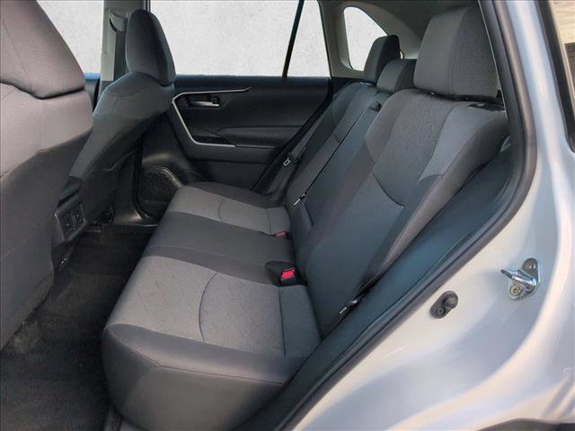 Used 2025 Toyota RAV4 XLE FWD image 19