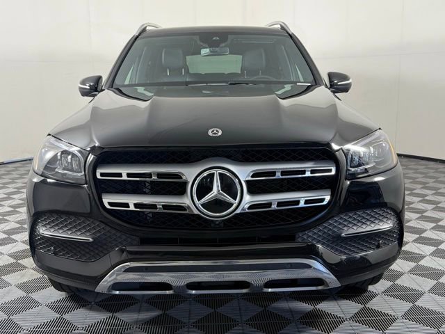 Used 2022 Mercedes-Benz GLS 450 4MATIC image 11