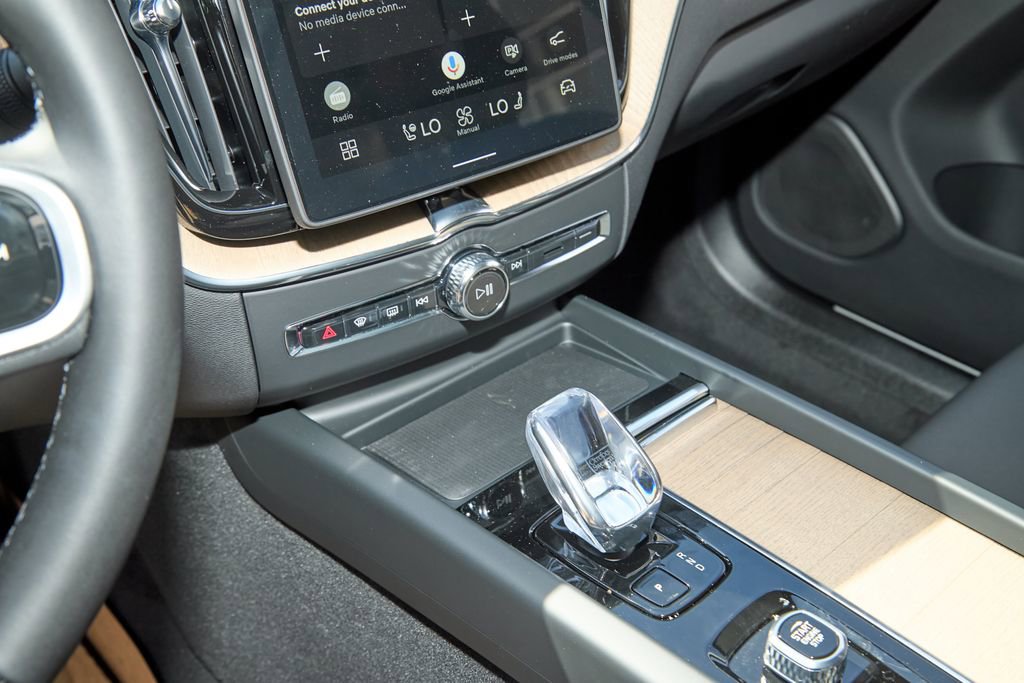 New 2026 Volvo XC60 T8 Plus w/ Climate Package image 15