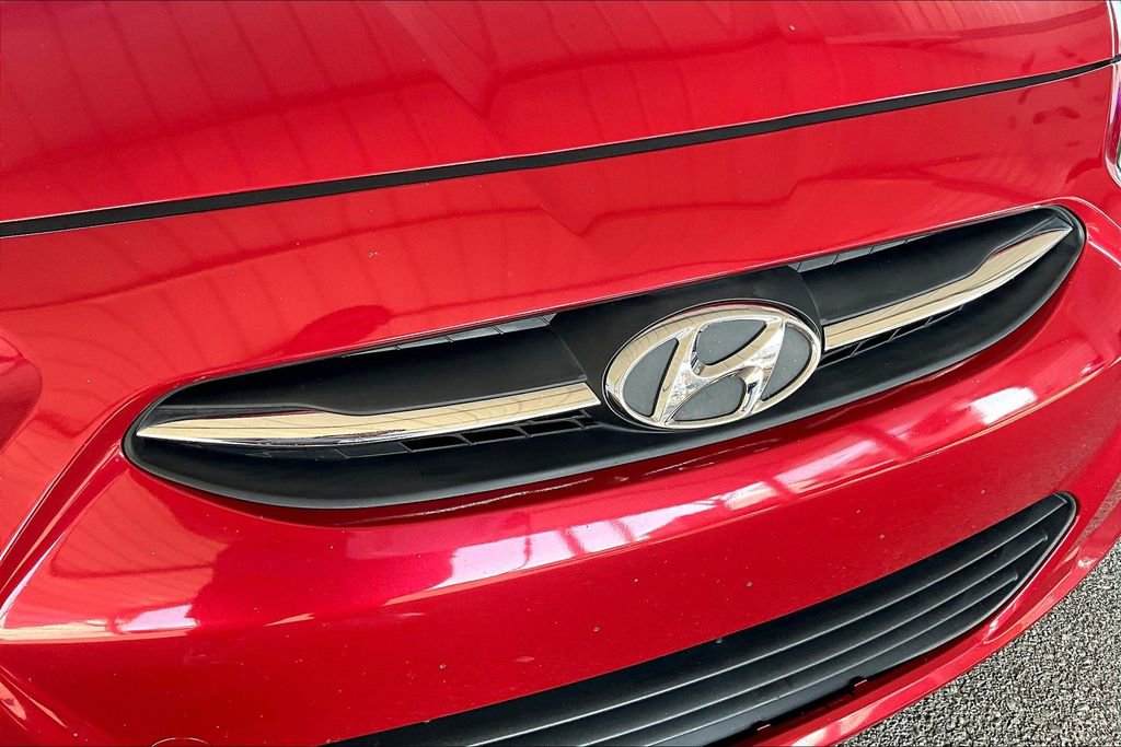 Used 2015 Hyundai Accent Sport image 34