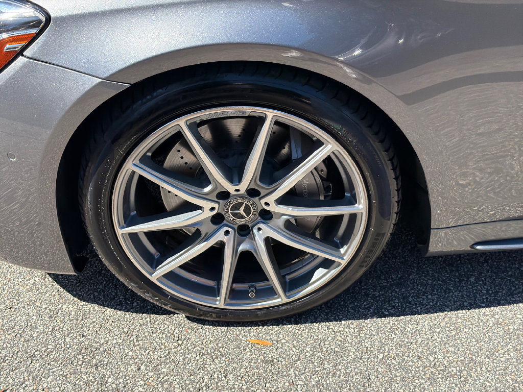 Used 2018 Mercedes-Benz S 560 Sedan w/ AMG Line Exterior image 11