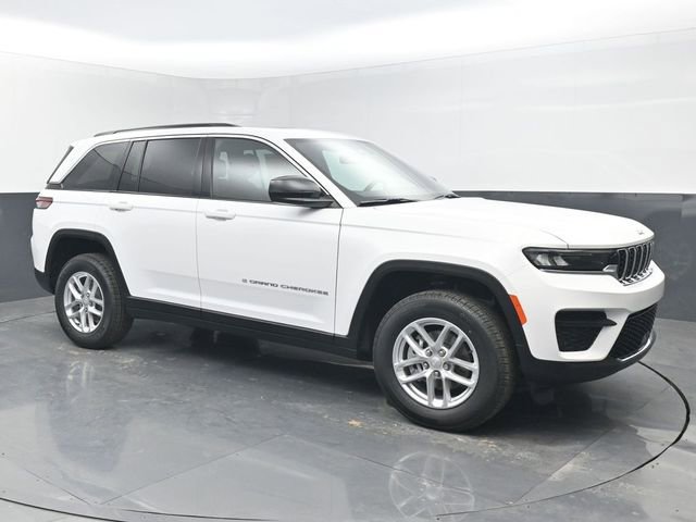 New 2026 Jeep Grand Cherokee Laredo X AWD/4WD image 7