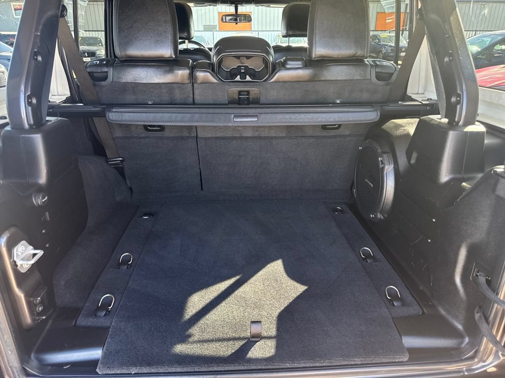 Used 2021 Jeep Wrangler Unlimited Sahara w/ Cold Weather Group AWD/4WD image 22