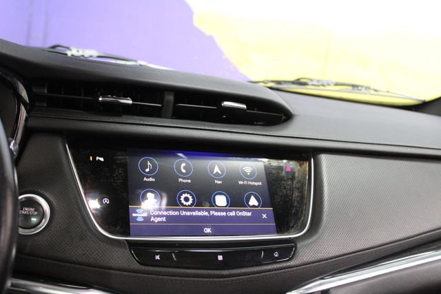 Used 2021 Cadillac XT5 Premium Luxury w/ LPO, Floor Liner Package AWD/4WD image 22