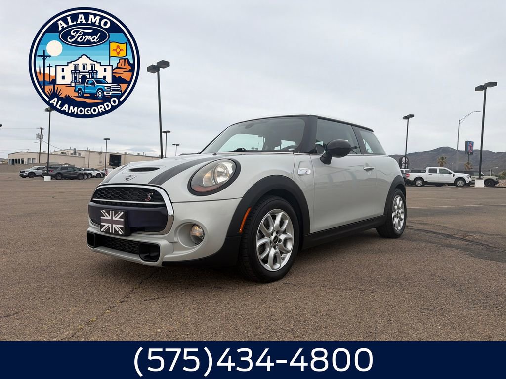 Used 2016 MINI Cooper S FWD image 1