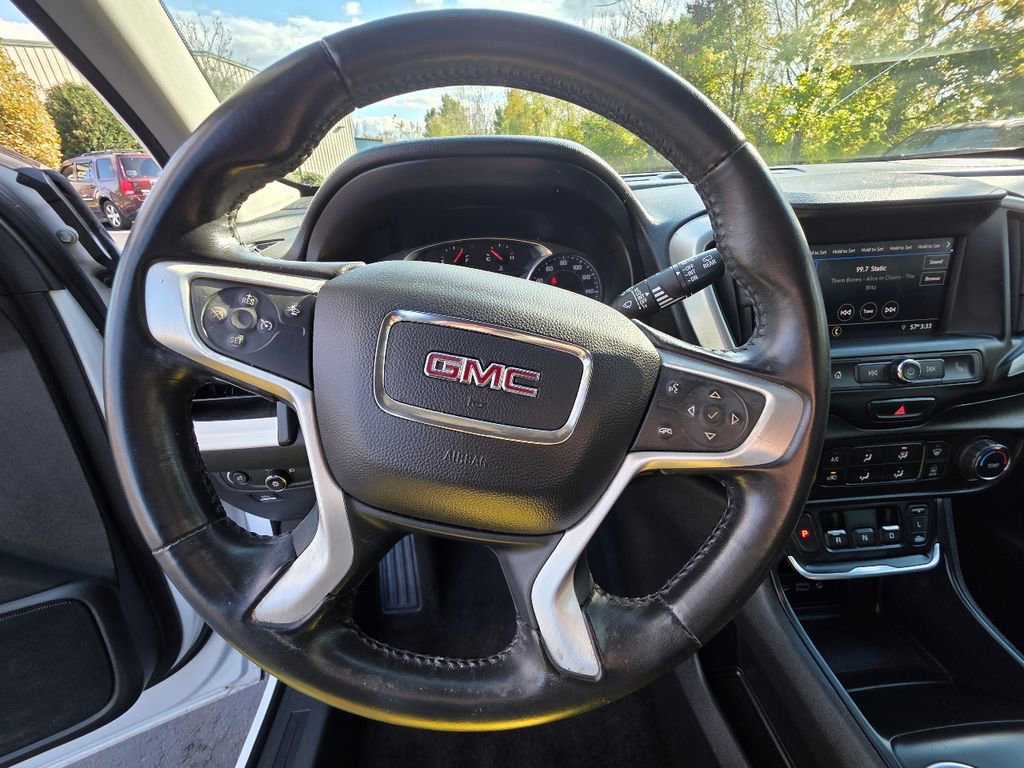 Used 2020 GMC Terrain SLE image 19
