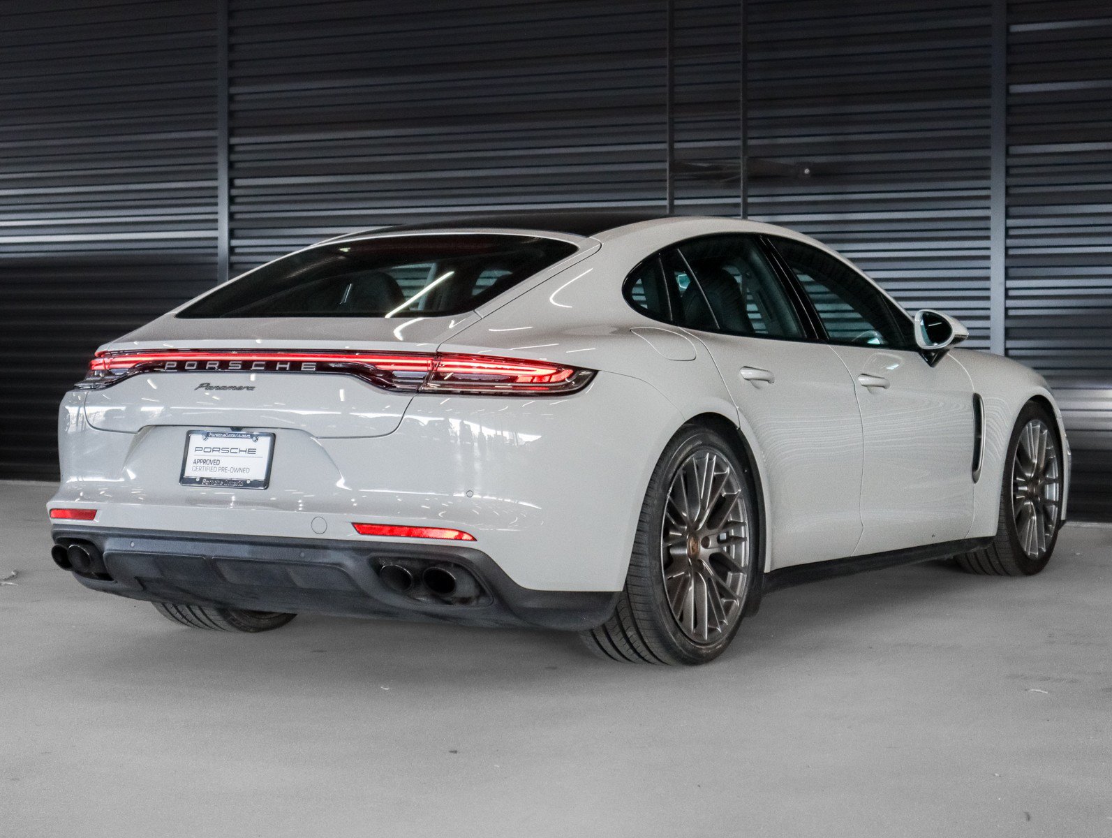 Certified 2023 Porsche Panamera Platinum Edition RWD image 10