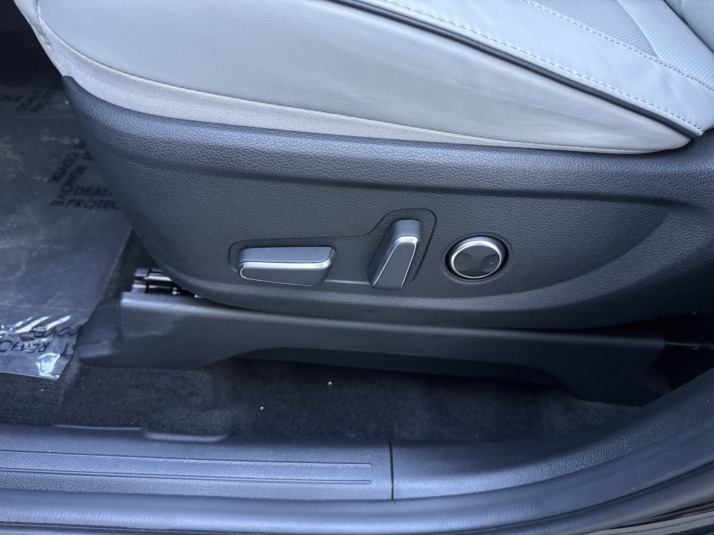 Used 2023 Hyundai Palisade SEL AWD/4WD image 6