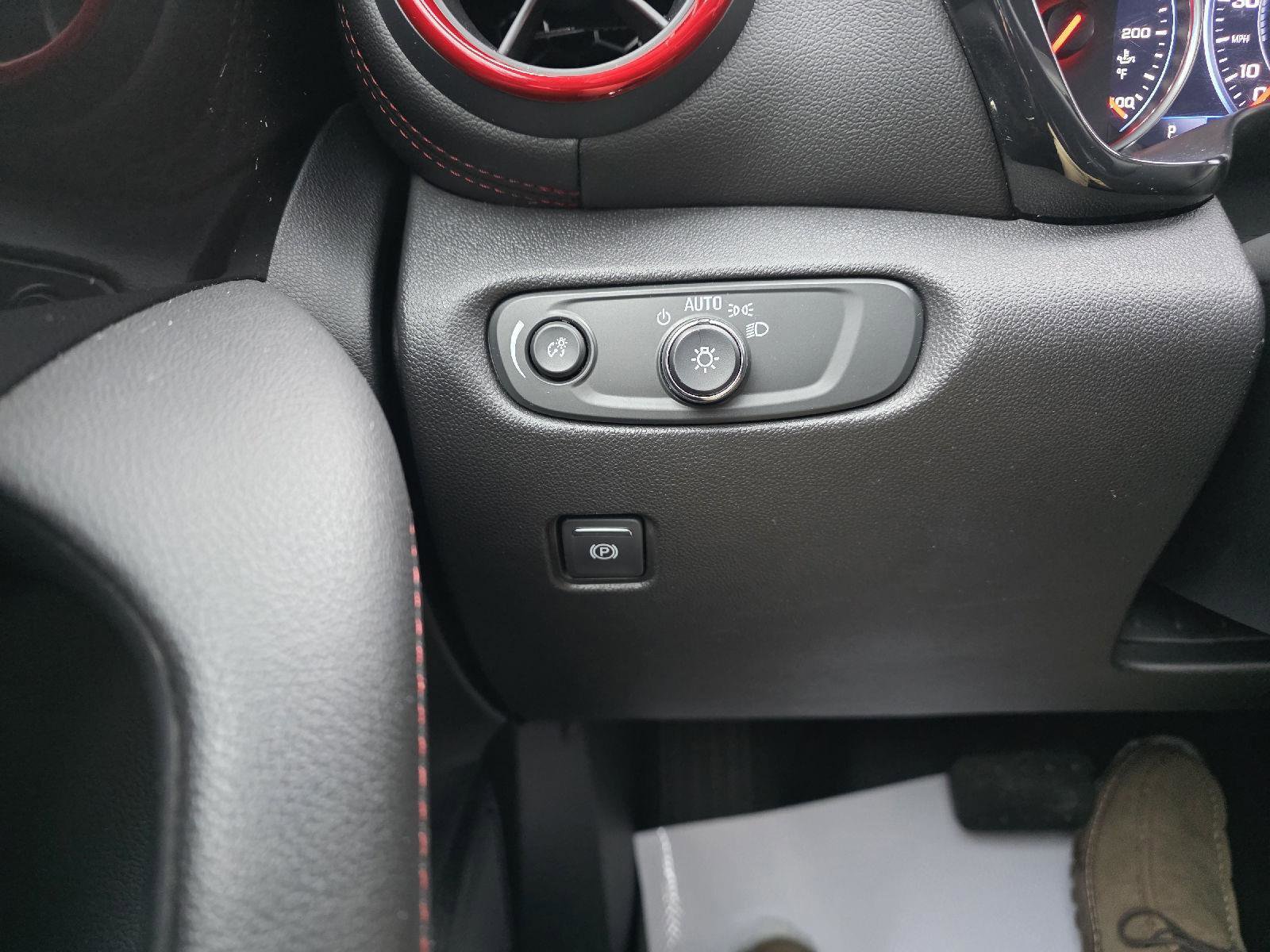 Used 2021 Chevrolet Blazer RS image 17