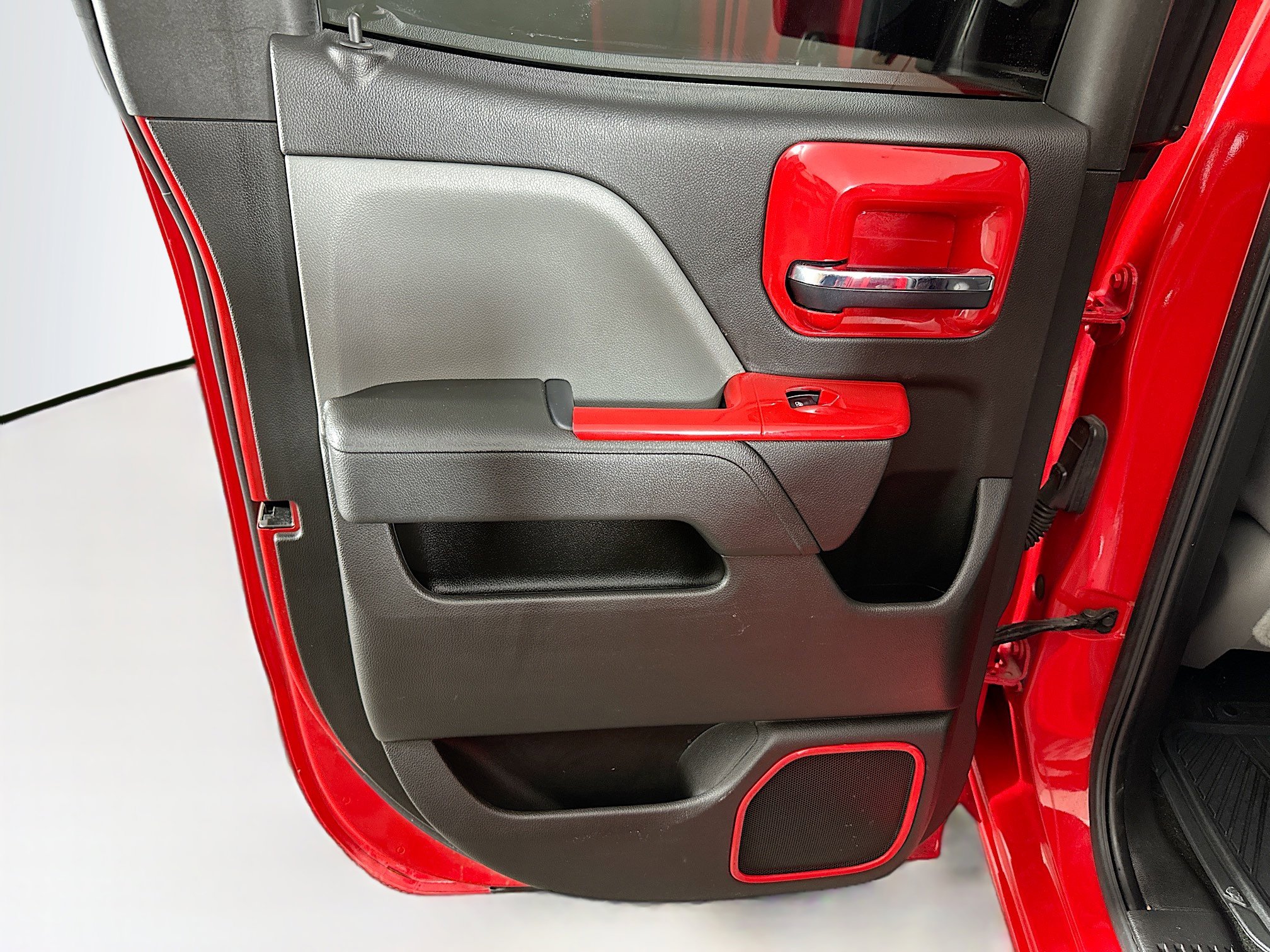 Used 2016 Chevrolet Silverado 1500 Custom w/ Custom Convenience Package RWD image 23