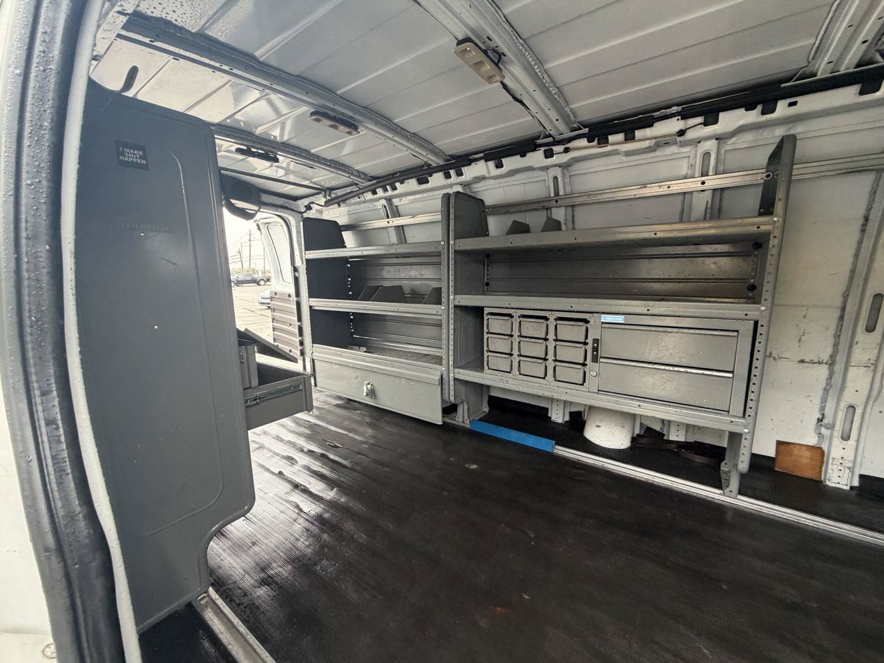 Used 2019 Chevrolet Express 2500 Extended w/ Communications Package RWD image 20