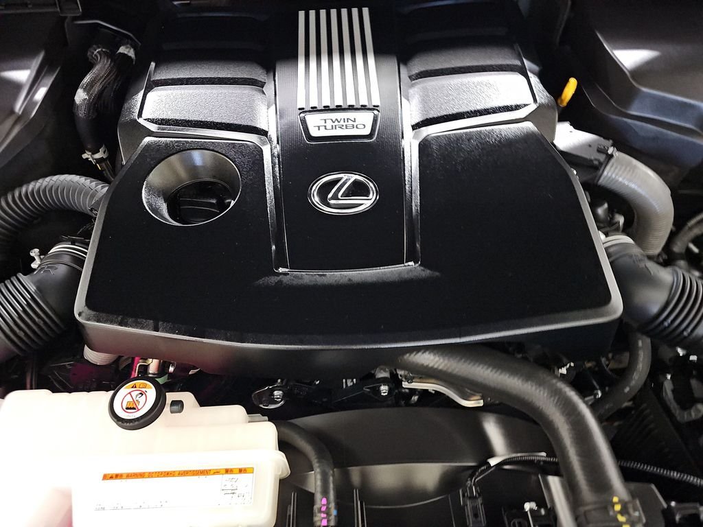 Certified 2024 Lexus LX 600 4WD w/ Luxury Package image 30