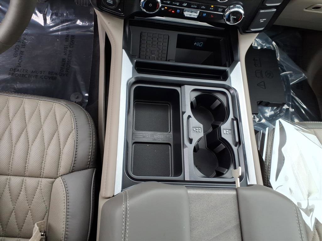 New 2026 Ford F450 Platinum w/ Platinum Plus Package image 20