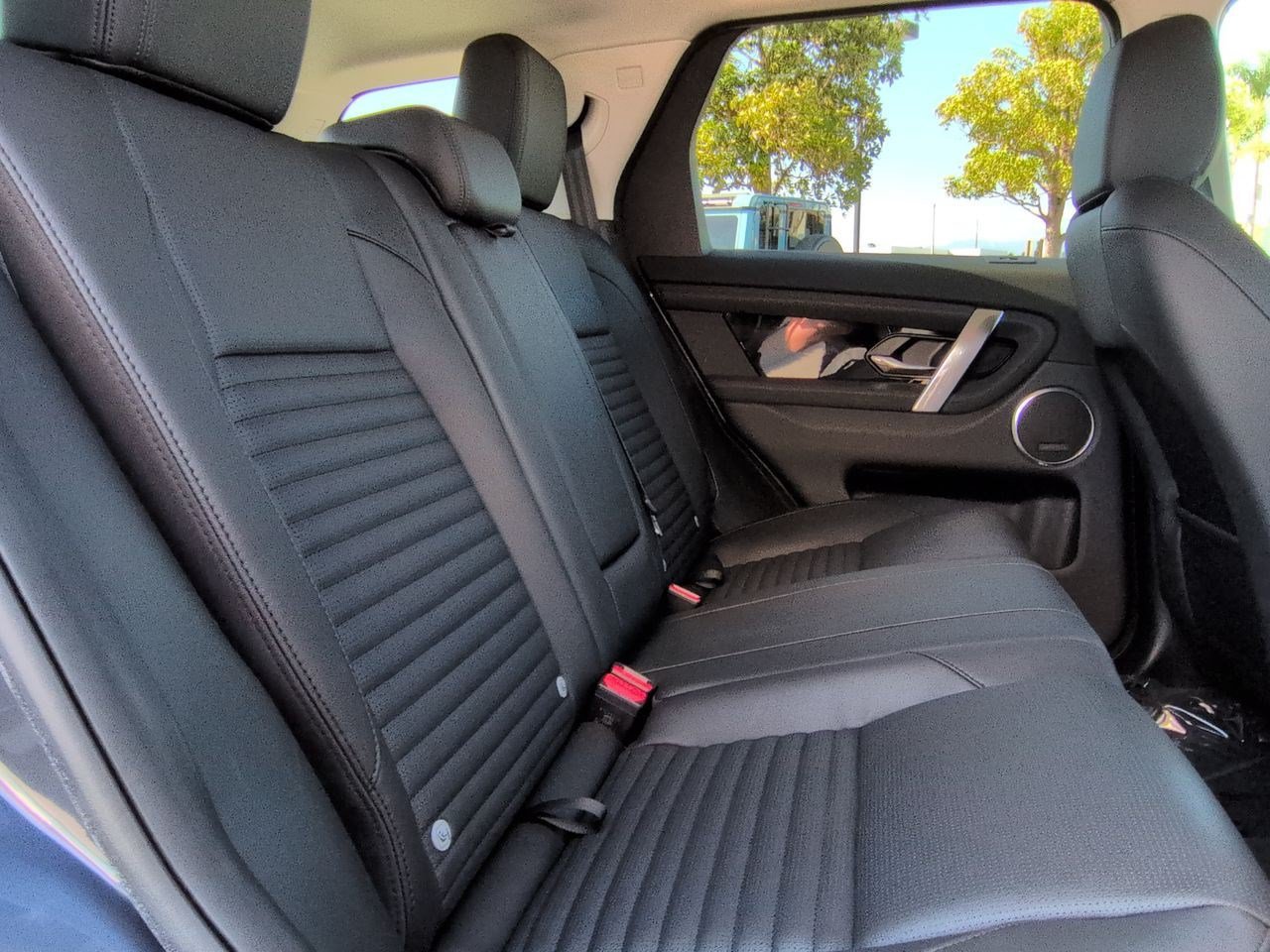 Used 2025 Land Rover Discovery Sport S AWD/4WD image 25