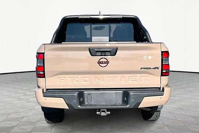 Used 2023 Nissan Frontier PRO-4X w/ Pro Convenience Package image 6
