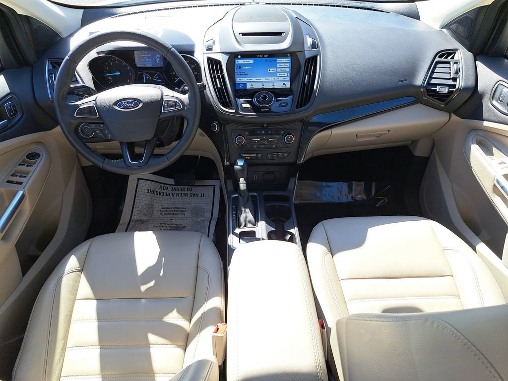Used 2018 Ford Escape Titanium w/ Ford Safe & Smart Package image 11
