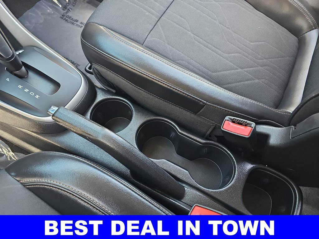 Used 2022 Chevrolet Trax LT w/ Driver Confidence Package AWD/4WD image 21