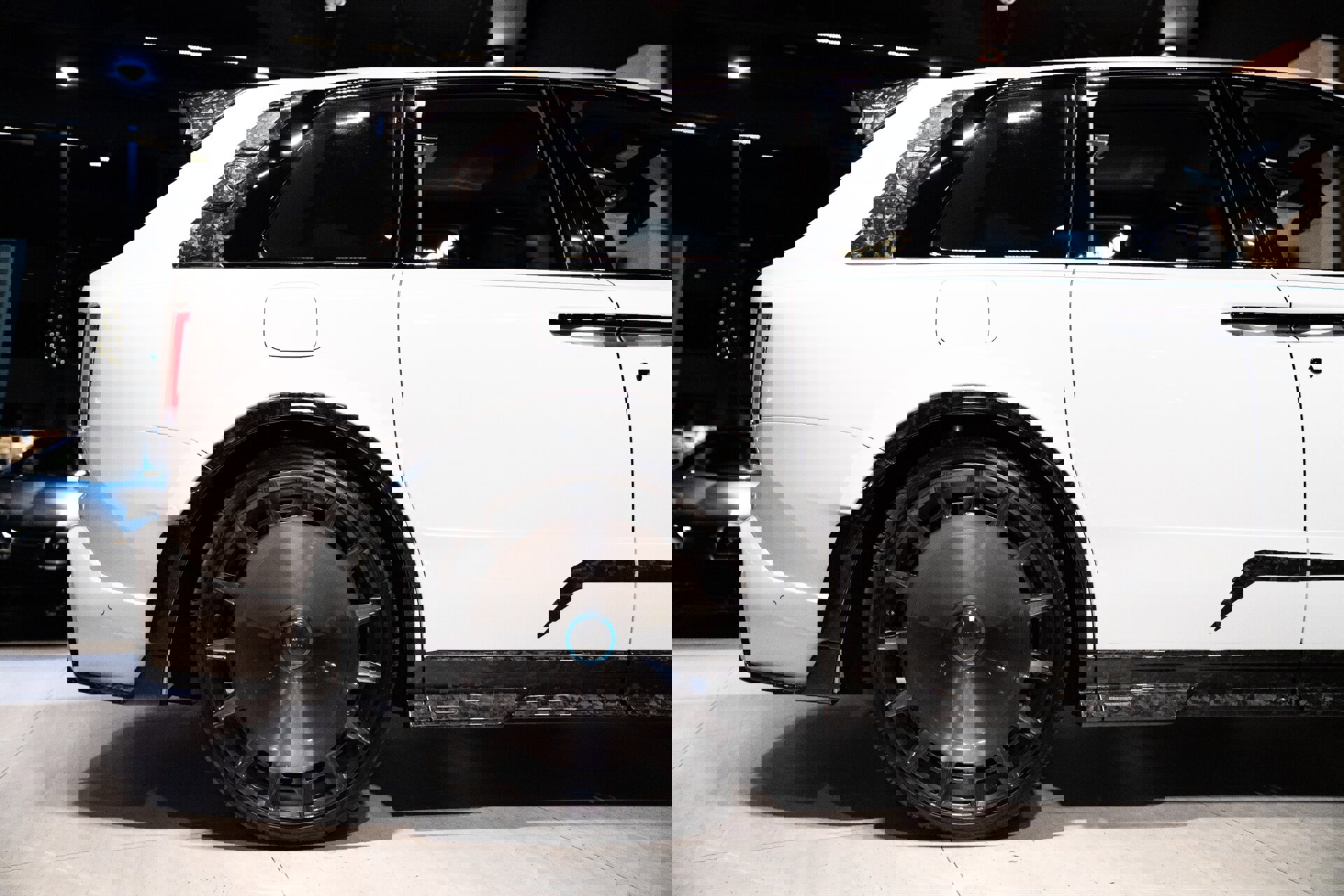 Used 2026 Rolls-Royce Cullinan image 24