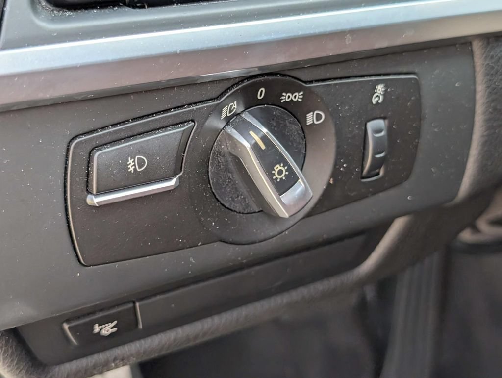 Used 2013 BMW 640i Coupe RWD image 22