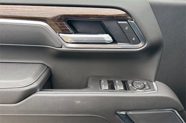 New 2026 GMC Sierra 1500 SLE w/ Preferred Package image 11