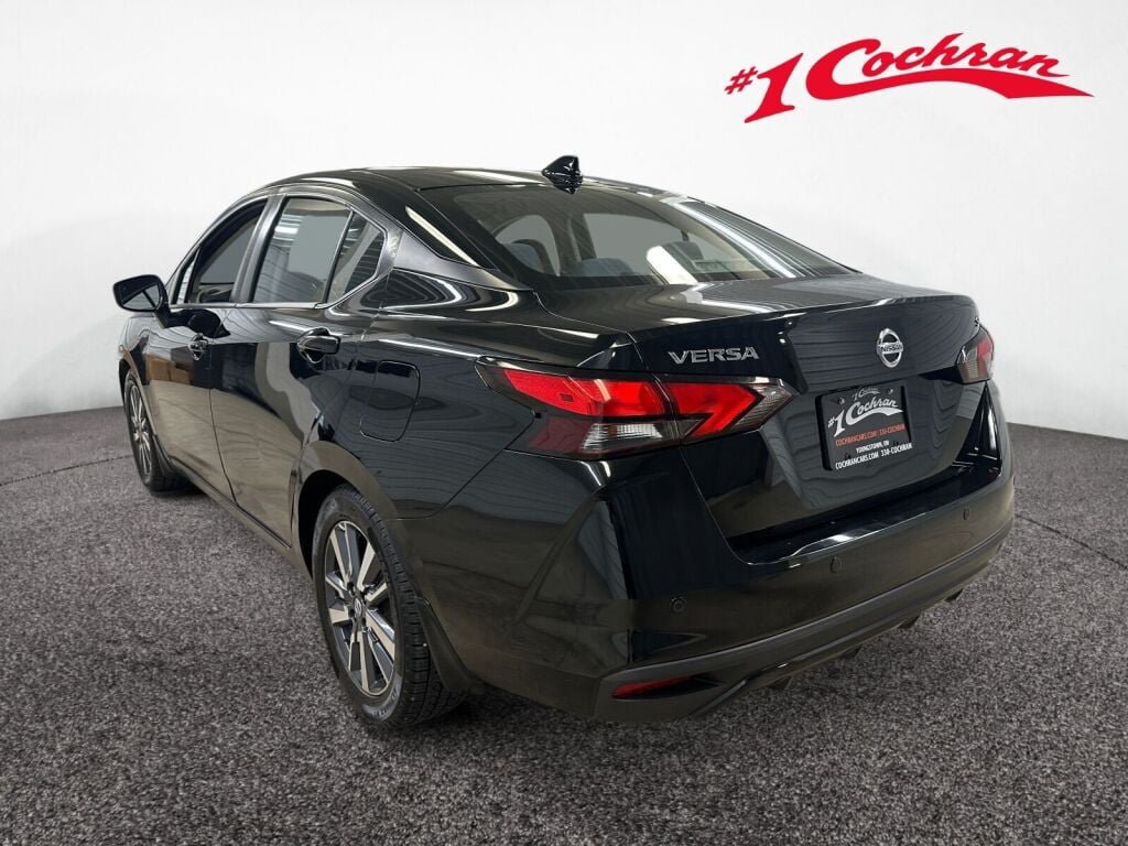 Used 2020 Nissan Versa SV FWD image 19