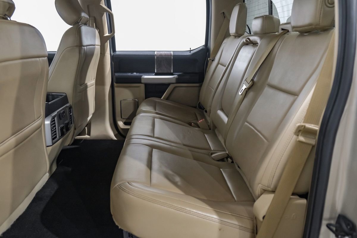 Used 2017 Ford F250 Lariat w/ Chrome Package image 39