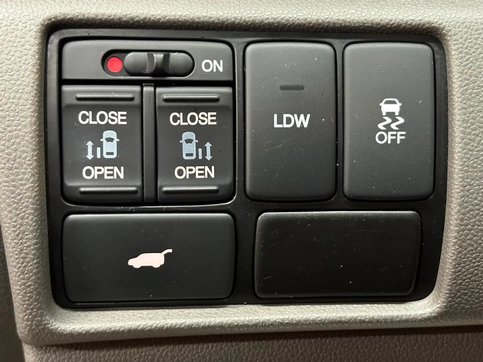 Used 2016 Honda Odyssey EX-L image 34