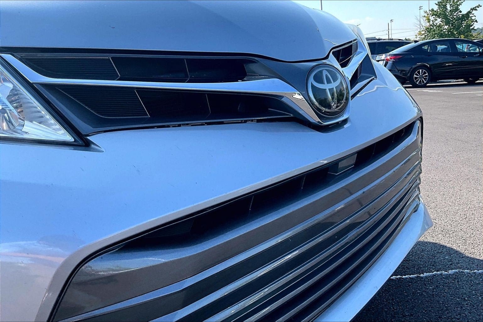 Used 2018 Toyota Sienna XLE w/ Protection Package AWD/4WD image 30