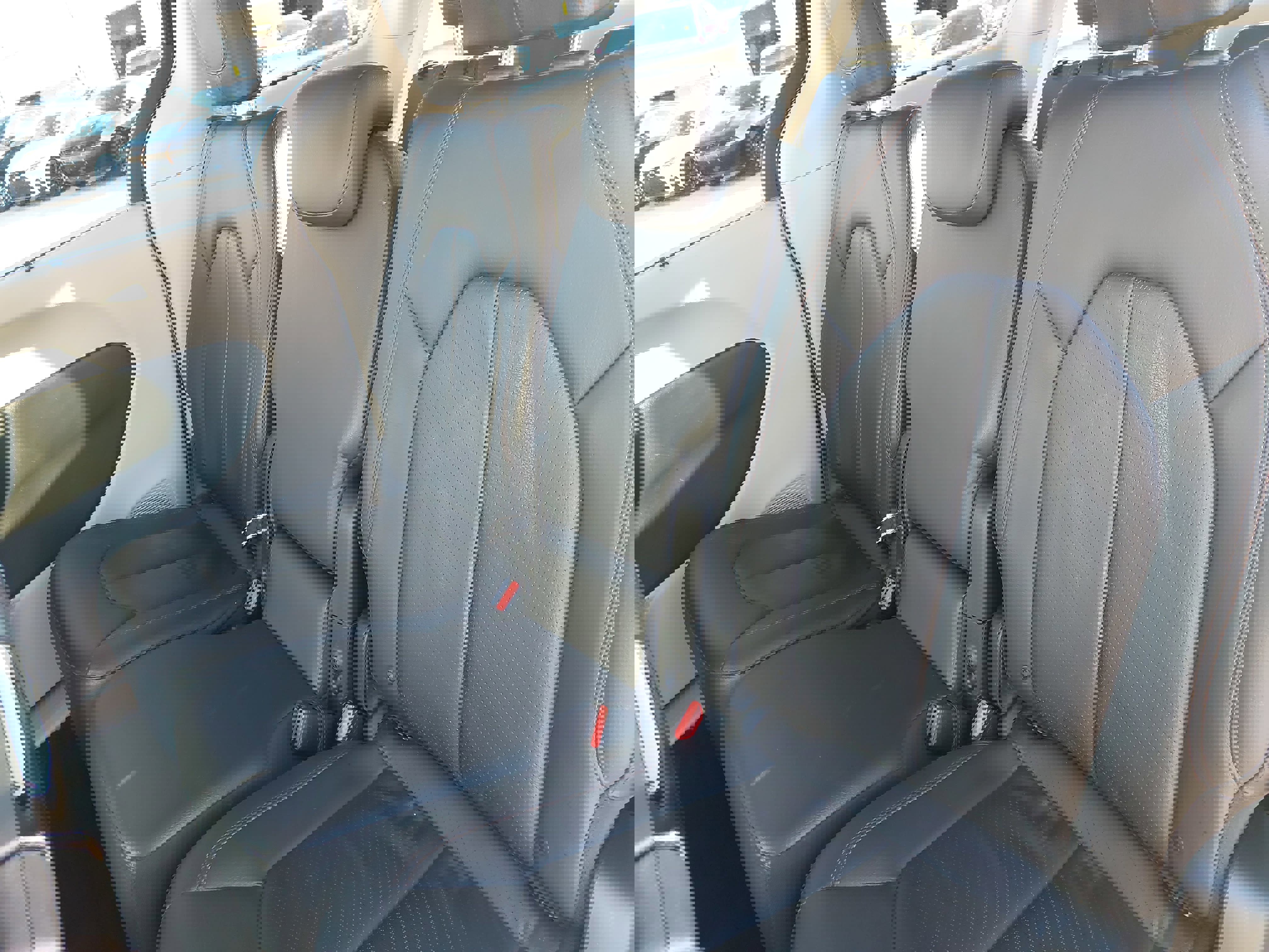 Used 2019 Chrysler Pacifica Touring-L Plus w/ Advanced Safetytec Group image 16