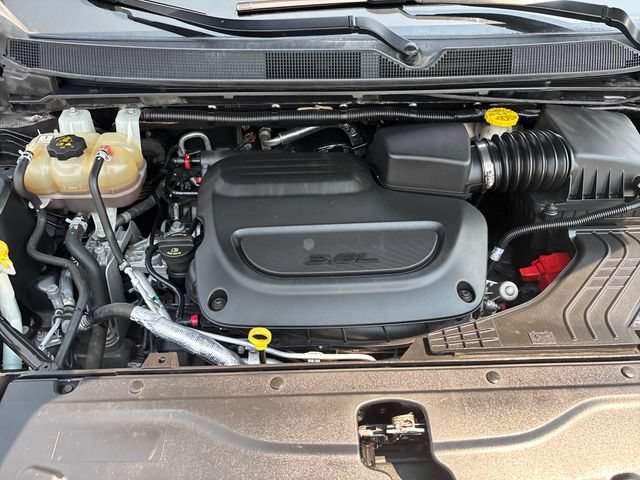 Used 2019 Chrysler Pacifica Touring-L FWD image 23