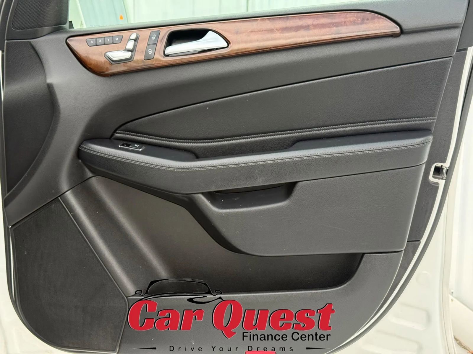 Used 2018 Mercedes-Benz GLS 450 4MATIC image 24