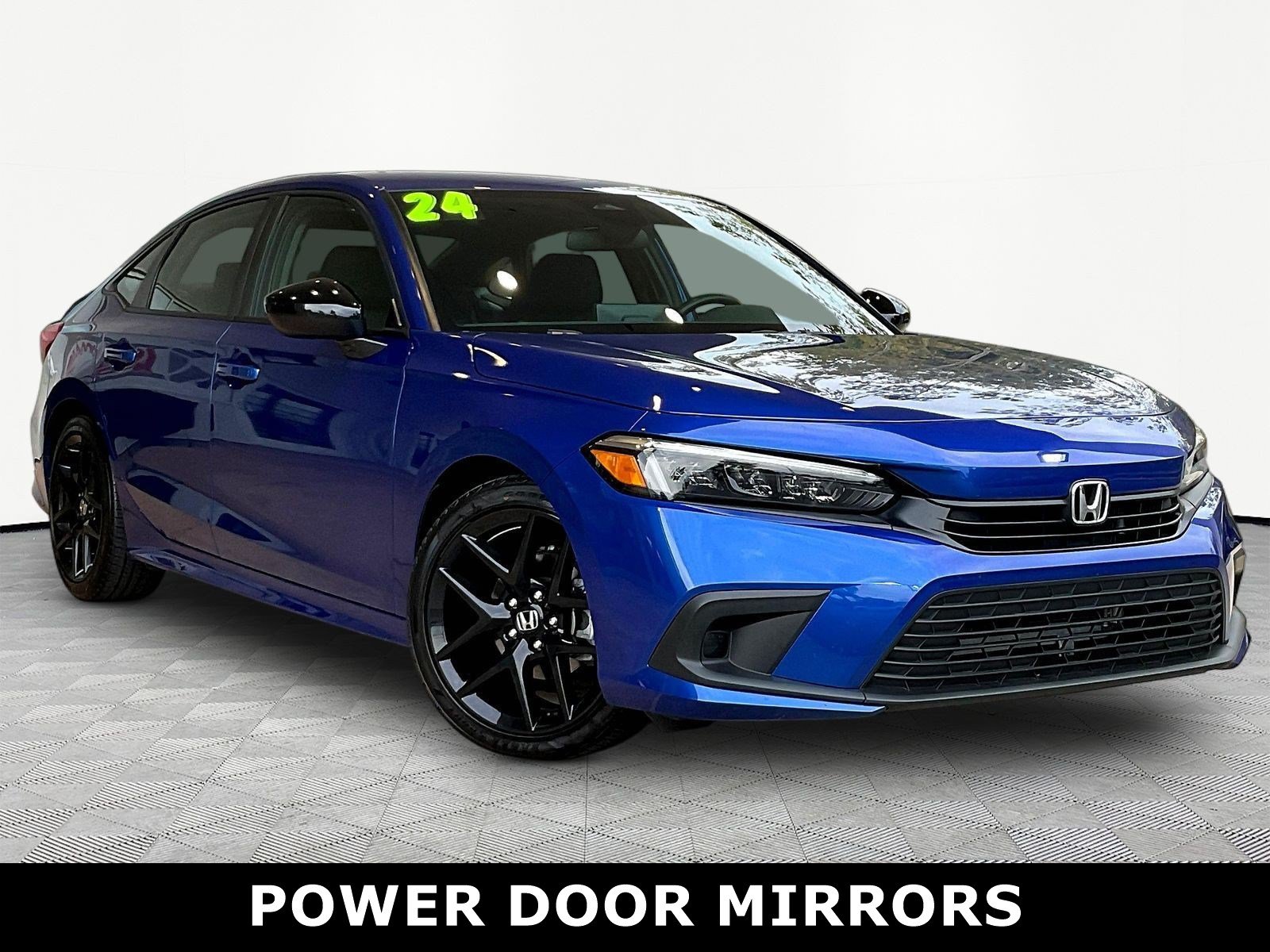 Used 2024 Honda Civic Sport image 3