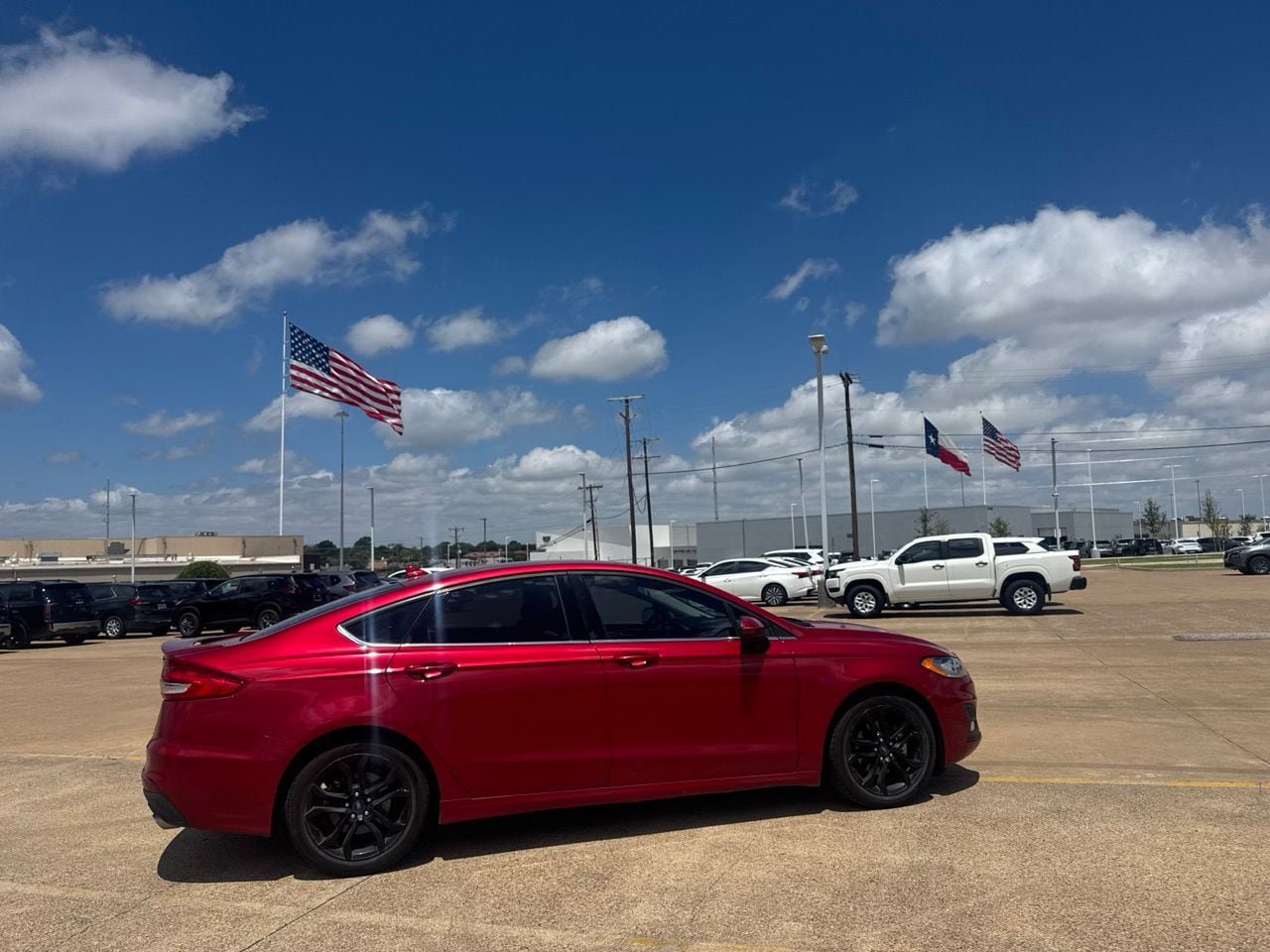 Used 2020 Ford Fusion SE w/ Equipment Group 151A FWD image 23