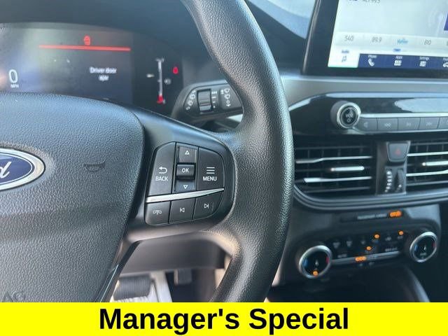 Used 2025 Ford Escape Active image 18