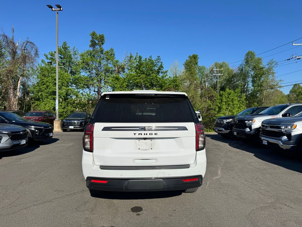 Used 2022 Chevrolet Tahoe Z71 w/ Luxury Package AWD/4WD image 6