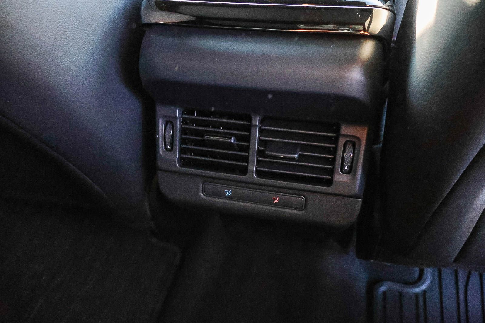 New 2026 Land Rover Range Rover Evoque S image 22