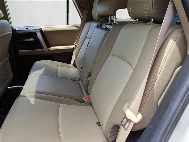 Used 2023 Toyota 4Runner SR5 Premium w/ Moonroof Package AWD/4WD image 18