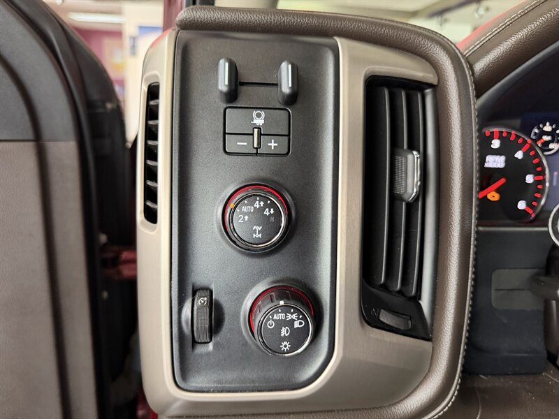 Used 2016 GMC Sierra 1500 Denali w/ Enhanced Driver Alert Package AWD/4WD image 13