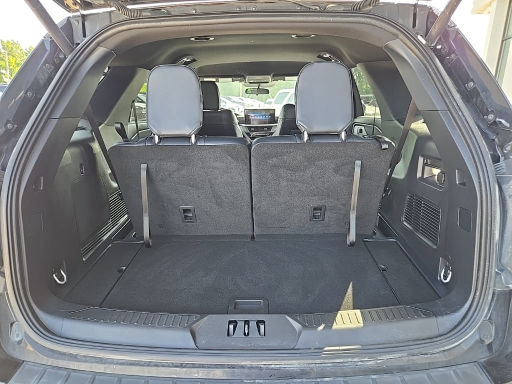 Used 2025 Ford Explorer ST-Line AWD/4WD image 98