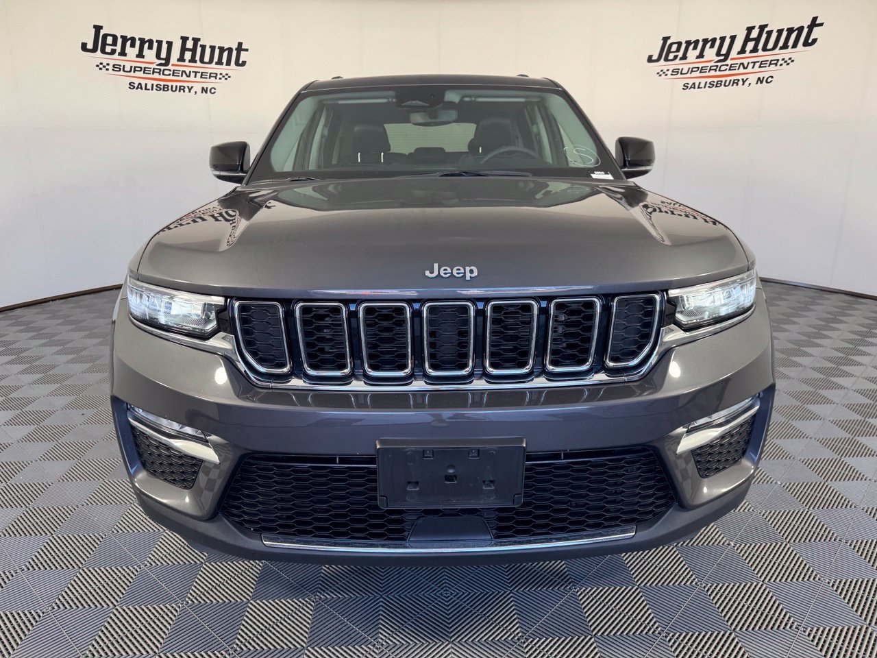 Used 2022 Jeep Grand Cherokee Limited 4xe AWD/4WD image 4