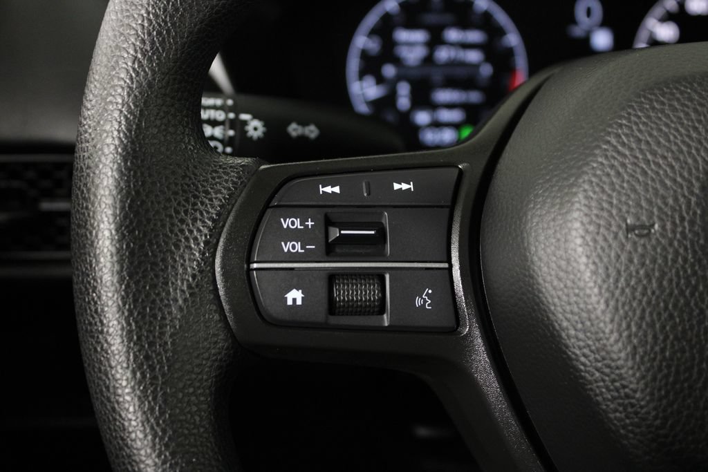 Used 2026 Honda HR-V LX image 25