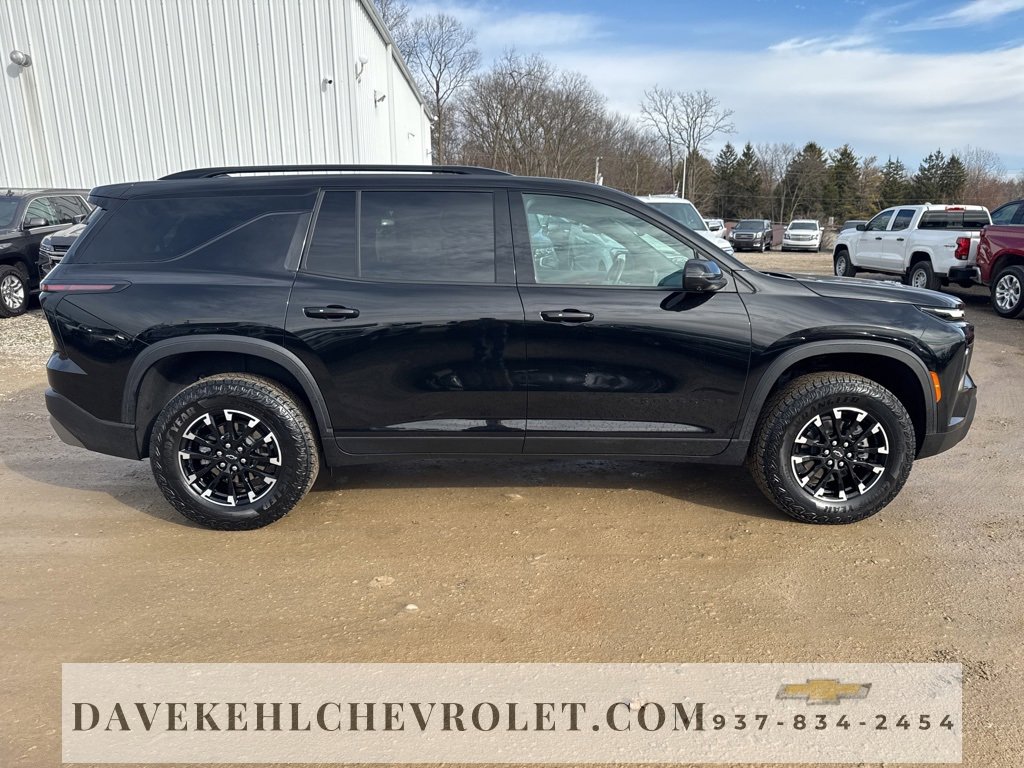 Used 2025 Chevrolet Traverse Z71 w/ Driver Confidence Package image 43