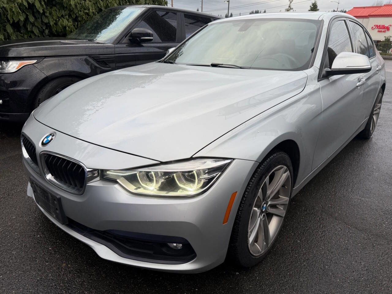 Used 2018 BMW 330i xDrive Sedan image 1