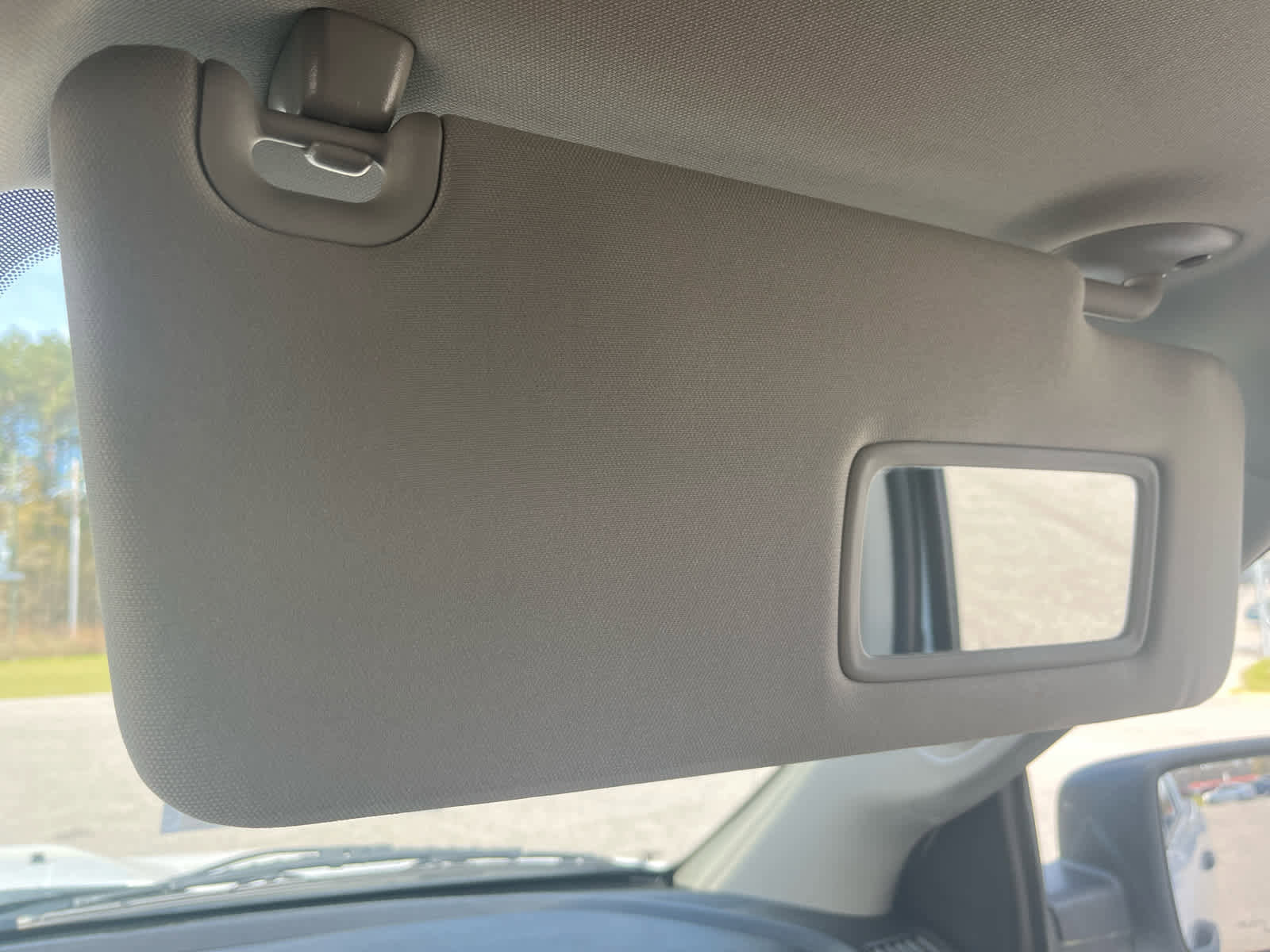 Used 2022 RAM 1500 Classic SLT image 28