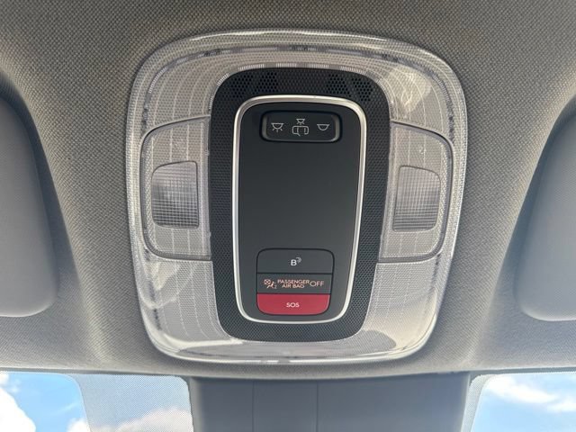 Used 2024 Hyundai Elantra SEL FWD image 18