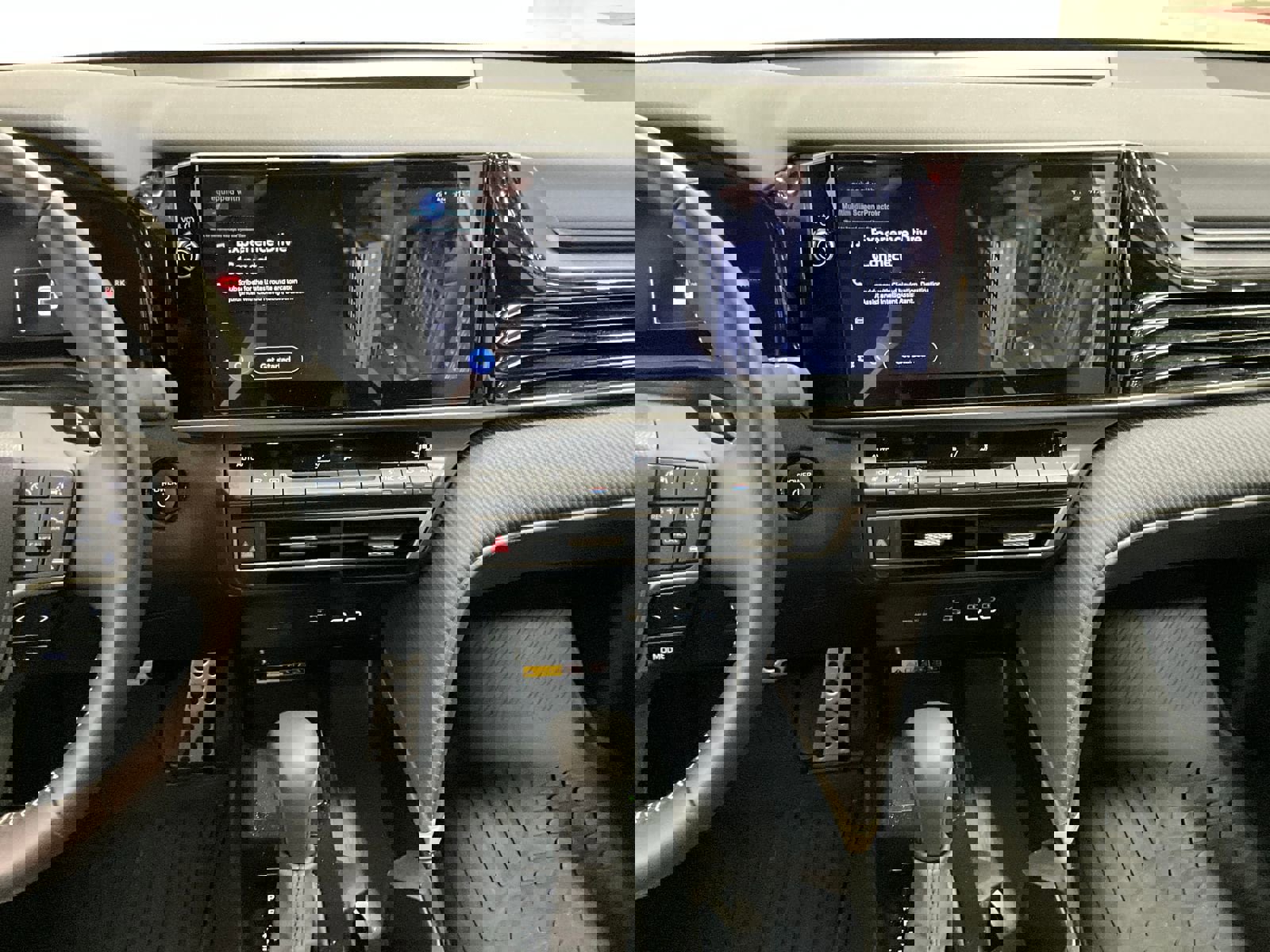 Used 2025 Toyota Camry LE image 8