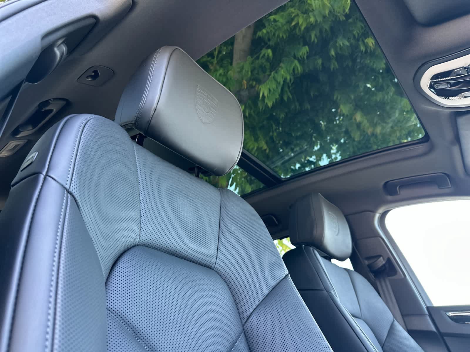 New 2026 Porsche Macan AWD/4WD image 18
