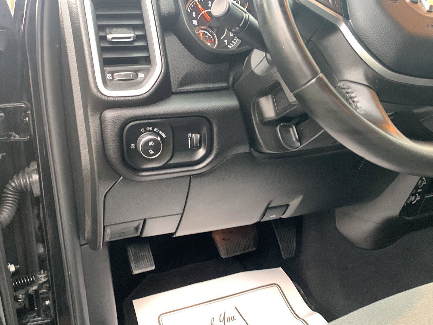 Used 2024 RAM 2500 Big Horn image 23