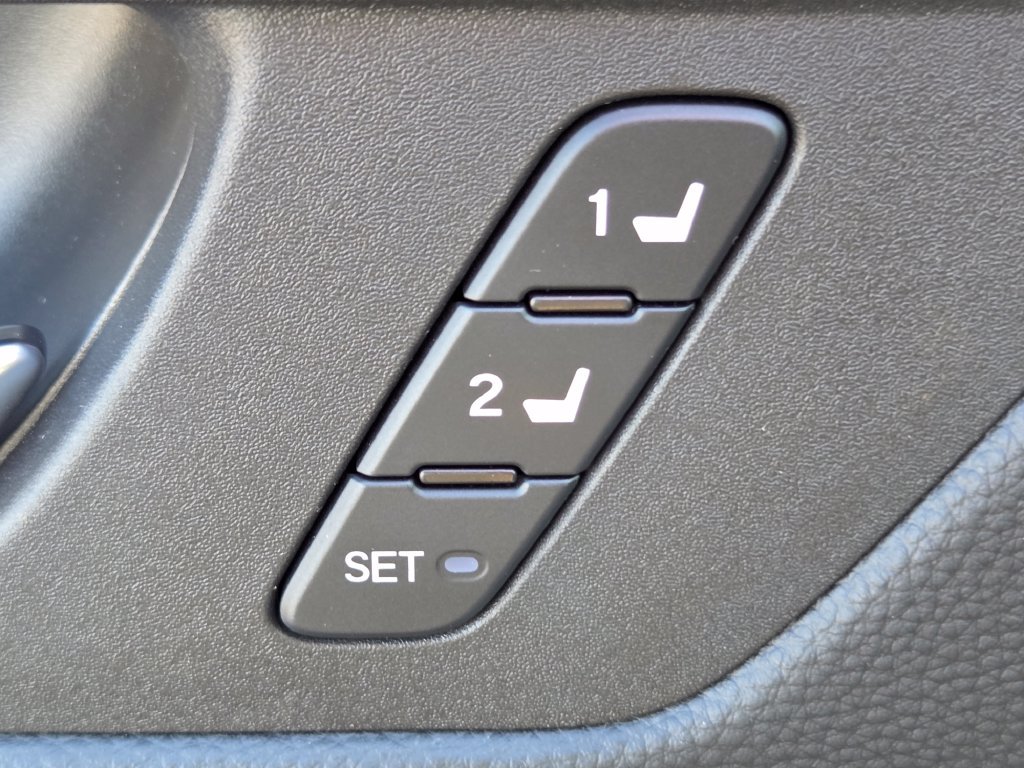 Used 2025 Honda CR-V Sport-L image 11