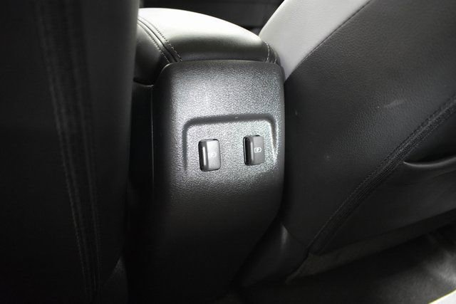 Certified 2021 Nissan Kicks SR w/ SR Premium Package image 28